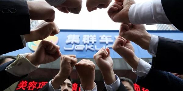 润滑油圈3最:最激进、最受伤、最迷茫